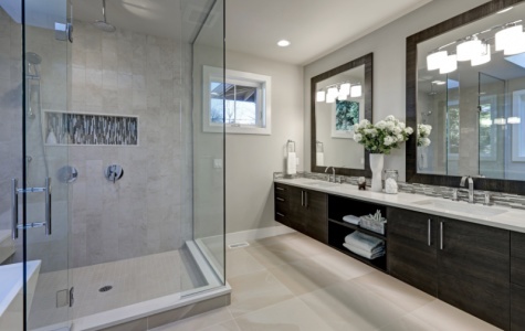 Modern Bathroom with glass walk-in Shower